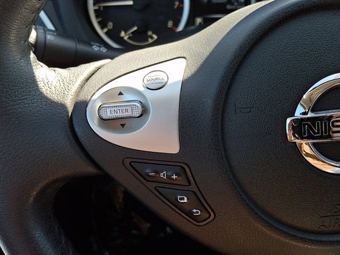 Used 2016 Nissan Sentra SR w/ Driver's Assist Package image 21