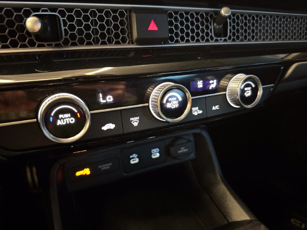 Used 2025 Honda Civic Sport image 15