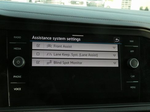 Used 2024 Volkswagen Jetta SEL image 41