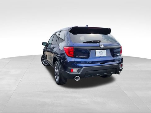 Used 2023 Honda Passport EX-L image 4