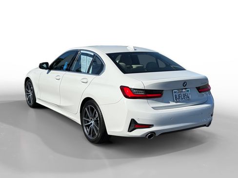 Used 2019 BMW 330i Sedan RWD image 3