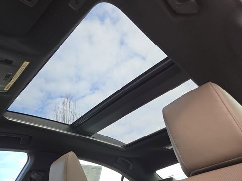 New 2025 Lexus ES 350 Luxury image 8