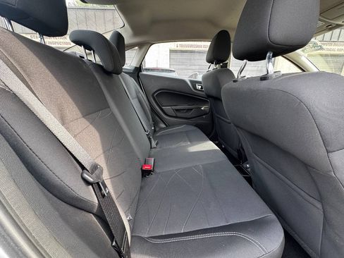Used 2016 Ford Fiesta SE FWD image 12
