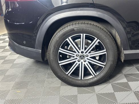 Used 2024 Mercedes-Benz GLE 350 4MATIC image 19