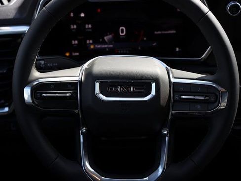 New 2026 GMC Canyon Elevation w/ Convenience Package image 13