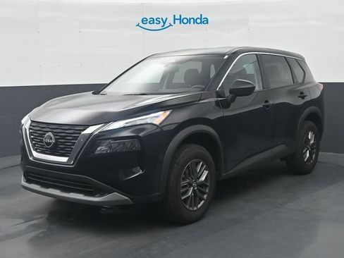 Used 2023 Nissan Rogue S FWD image 3