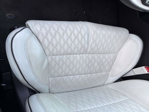 Certified 2024 Lincoln Aviator Black Label w/ Dynamic Handling Package AWD/4WD image 11