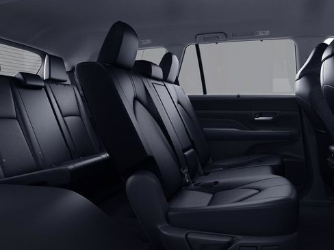 New 2026 Toyota Grand Highlander XLE FWD image 21