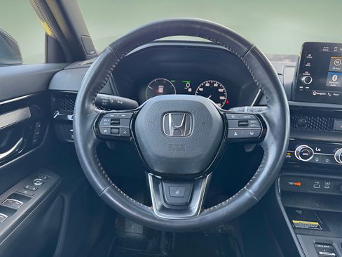 Used 2023 Honda CR-V Sport Touring image 18