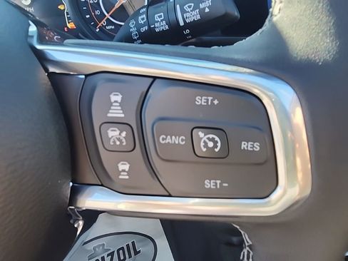 New 2026 Jeep Wrangler Unlimited Sahara AWD/4WD image 30