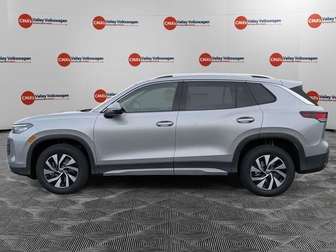 New 2026 Volkswagen Tiguan S image 8