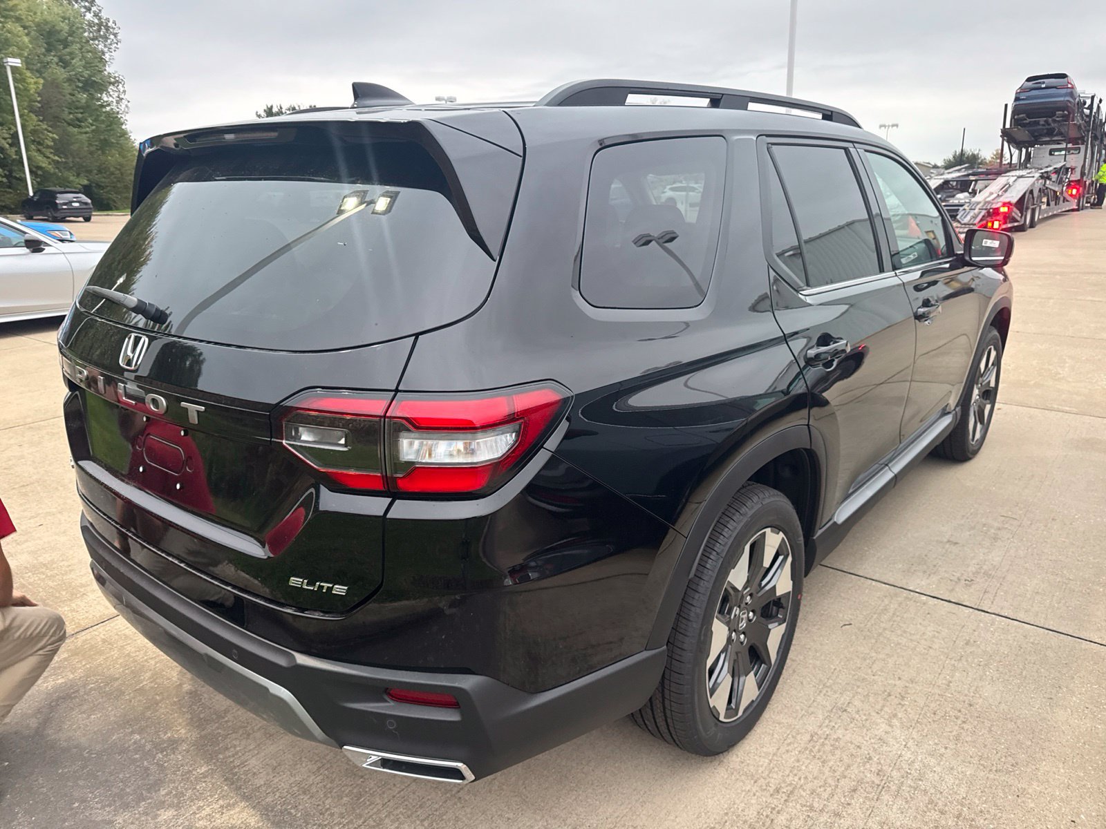 New 2026 Honda Pilot Elite image 7