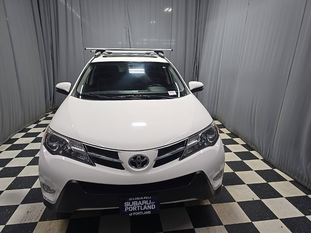 Used 2014 Toyota RAV4 XLE AWD/4WD image 2