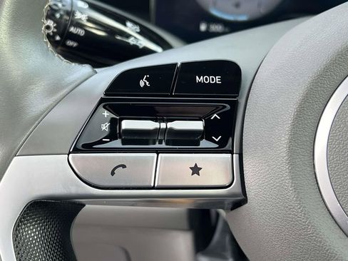 Used 2024 Hyundai Elantra SEL w/ Convenience Package image 23