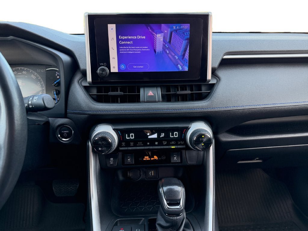 Used 2023 Toyota RAV4 SE w/ Convenience Package AWD/4WD image 12