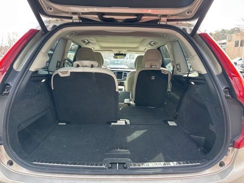 Used 2016 Volvo XC90 T6 Momentum w/ Momentum Plus Package image 14
