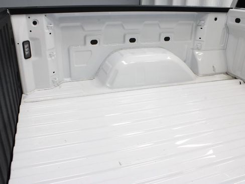 Used 2024 GMC Sierra 1500 Elevation w/ LPO, GMC Protection Package AWD/4WD image 16