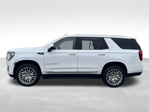 Used 2023 GMC Yukon SLT AWD/4WD image 10