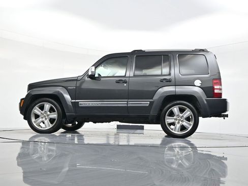 Used 2011 Jeep Liberty Sport image 48