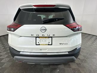 Used 2023 Nissan Rogue SV AWD/4WD video 3