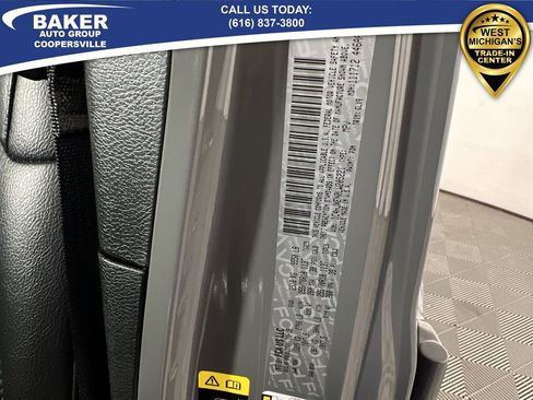 Used 2020 Jeep Wrangler Unlimited Sahara image 32