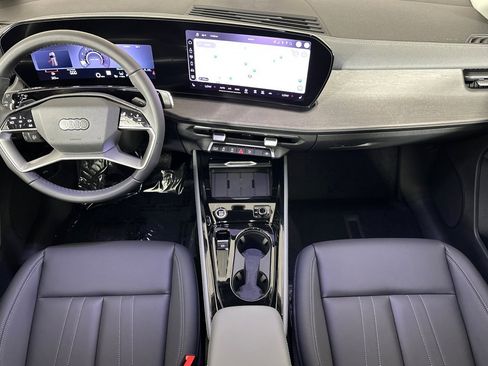 New 2026 Audi Q3 quattro 2.0T image 12