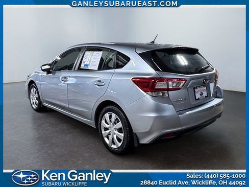 Used 2018 Subaru Impreza 2.0i image 3