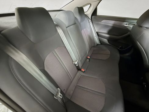 Used 2019 Hyundai Sonata SE FWD image 32