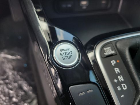 Certified 2025 Kia Soul EX FWD image 10