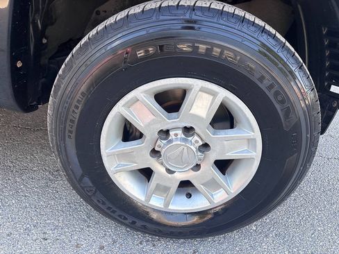 Used 2012 Toyota Tacoma PreRunner w/ SR5 Pkg RWD image 26