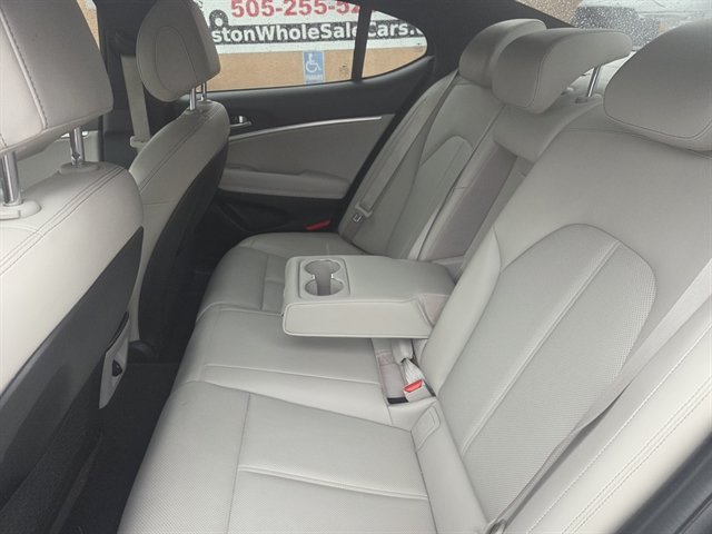Used 2023 Genesis G70 2.0T AWD/4WD image 10
