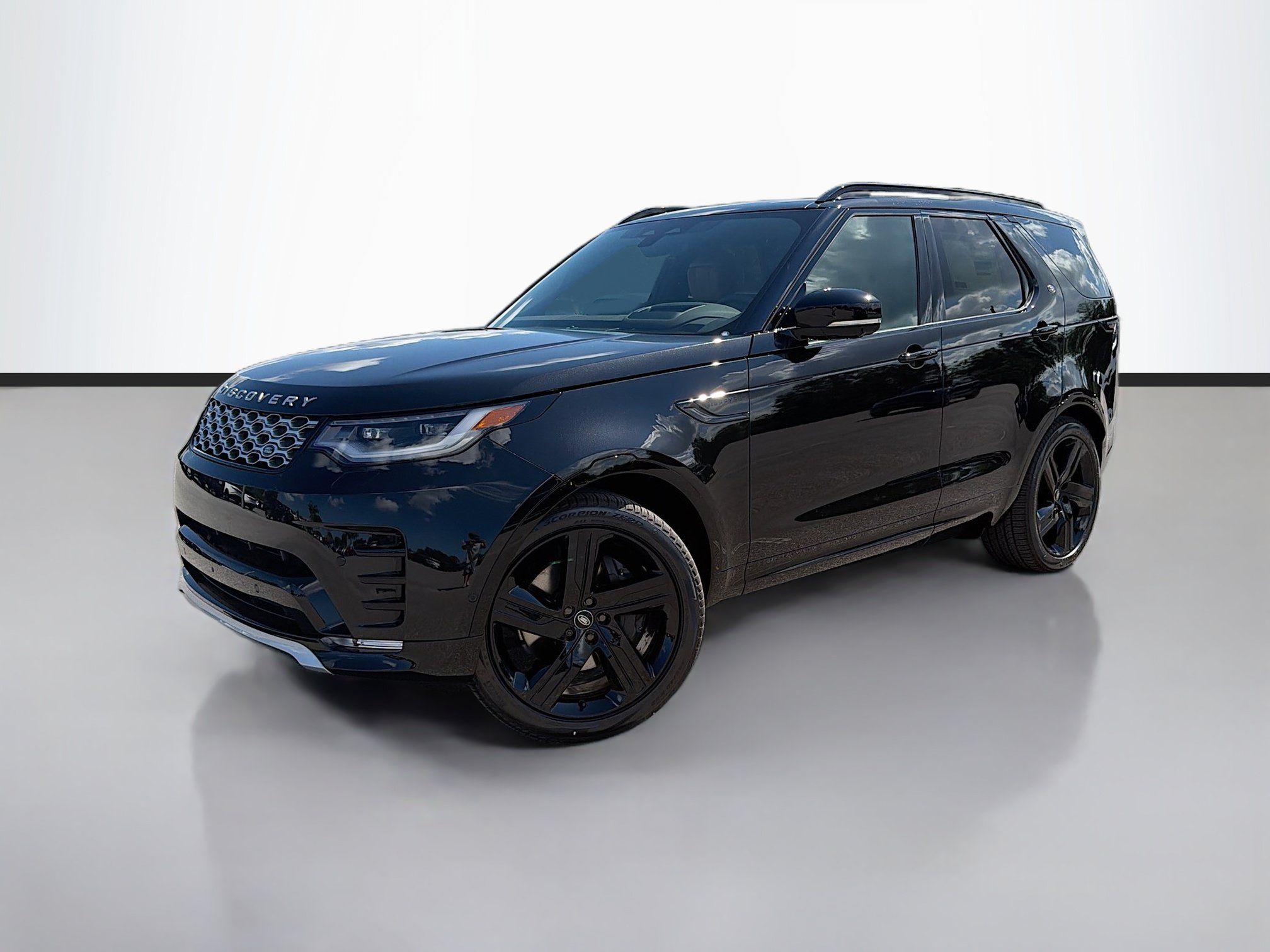New 2026 Land Rover Discovery Limited Edition AWD/4WD image 1