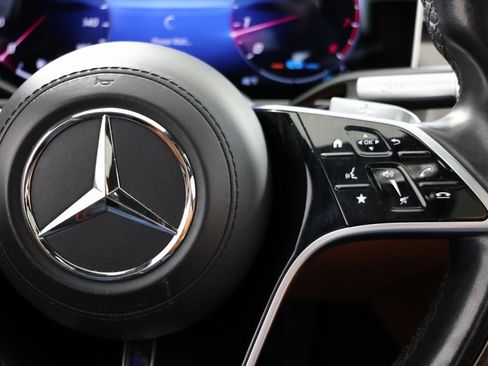 Used 2022 Mercedes-Benz S 580 4MATIC Sedan image 28