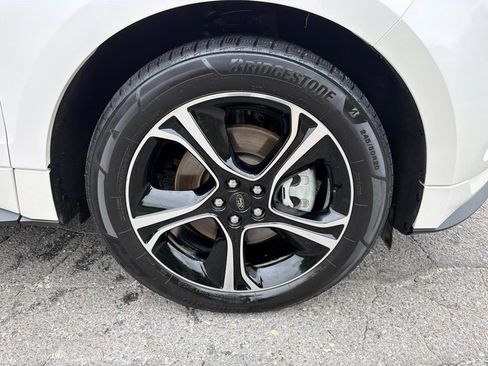 Used 2019 Ford Edge ST AWD/4WD image 9