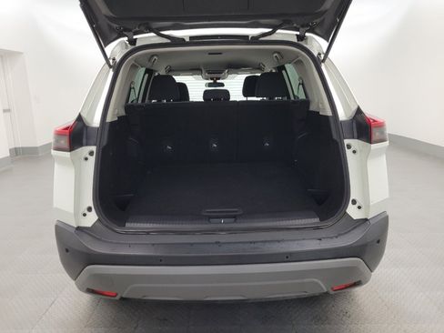 Used 2021 Nissan Rogue SV FWD image 29