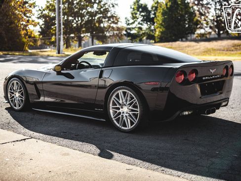Used 2006 Chevrolet Corvette Coupe image 16