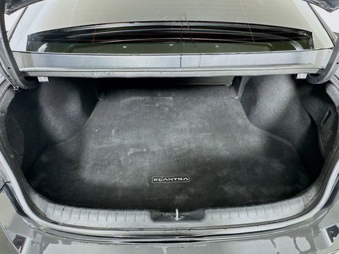 Certified 2023 Hyundai Elantra SEL image 25