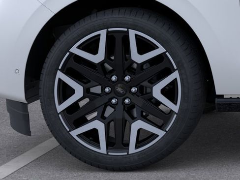 New 2026 Ford Expedition Max Platinum AWD/4WD image 32