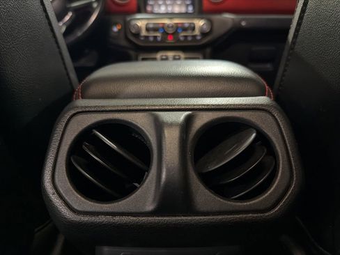 Used 2020 Jeep Wrangler Unlimited Rubicon image 30