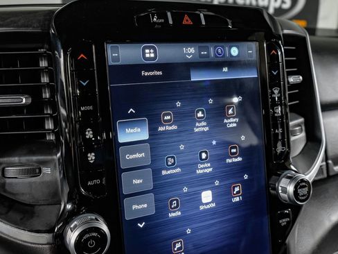 Used 2024 RAM 2500 Big Horn w/ Night Edition image 27