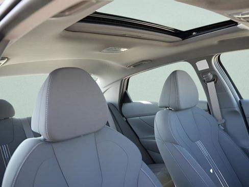 New 2026 Hyundai Elantra SEL Sport Premium FWD image 14