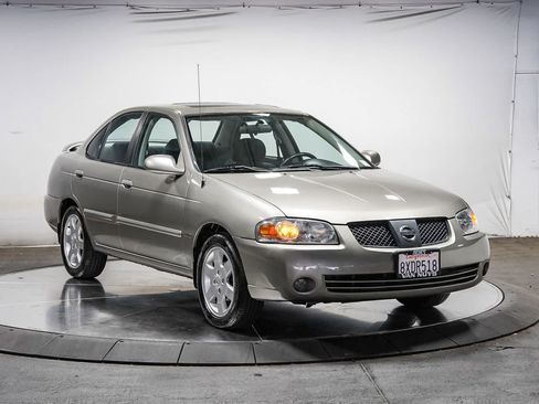 Used 2006 Nissan Sentra 1.8 S w/ (J01) Sunroof Pkg FWD image 5