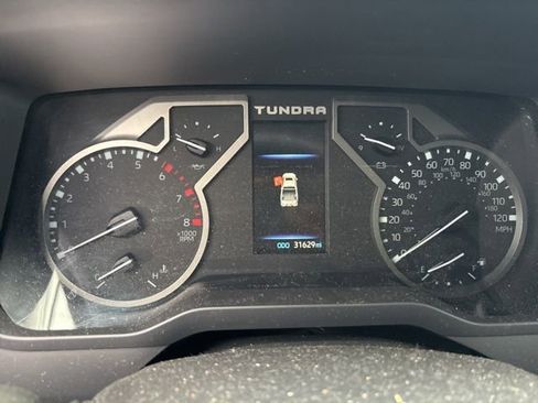 Used 2022 Toyota Tundra SR5 image 5