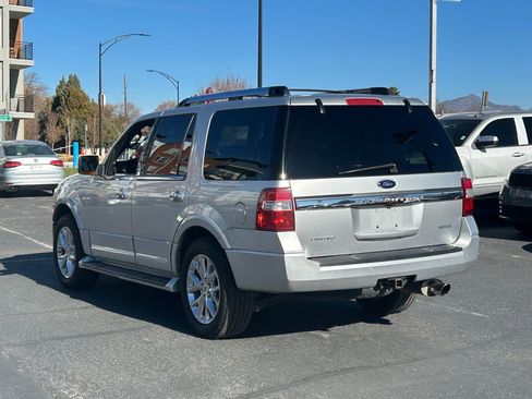 Used 2017 Ford Expedition Limited image 7