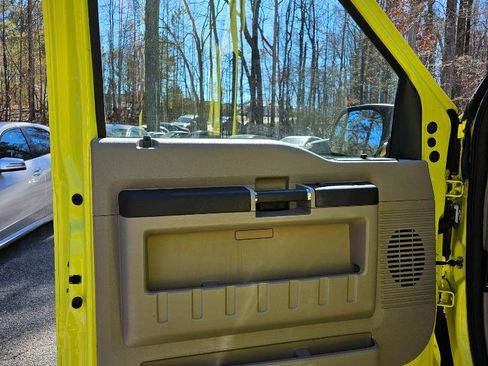 Used 2008 Ford F250 XLT image 10