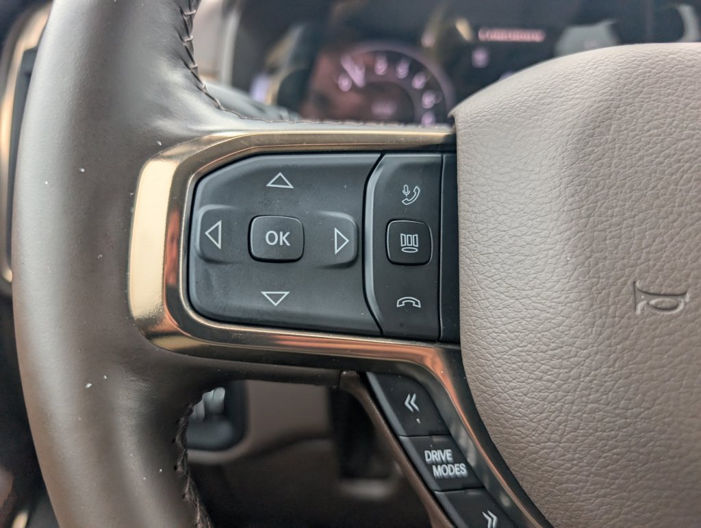 Used 2025 RAM 1500 Limited AWD/4WD image 17