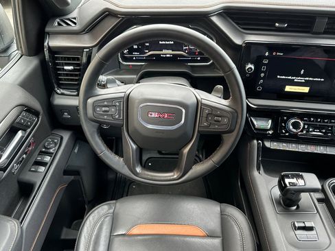 Certified 2025 GMC Sierra 1500 AT4 image 15