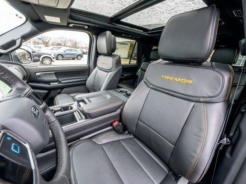 New 2026 Ford Expedition Tremor image 86