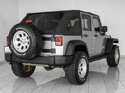 Used 2014 Jeep Wrangler Unlimited Sport AWD/4WD image 6