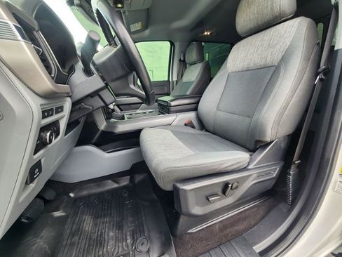 Used 2022 Ford F150 XLT w/ Equipment Group 302A High image 10